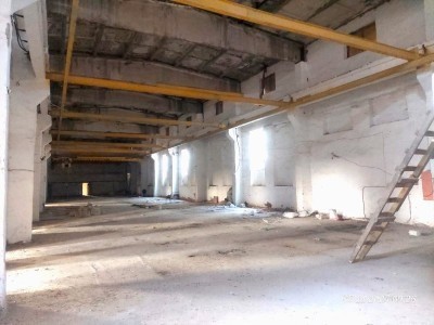 1400 m² obyekt