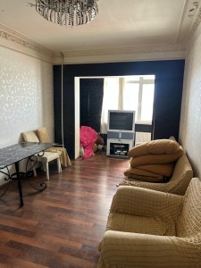 2 otaqlı köhnə tikili