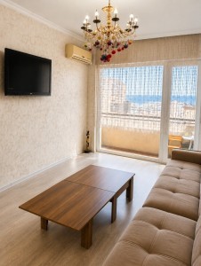 3 otaqlı köhnə tikili