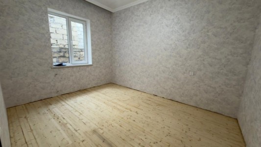 2 sqft həyət / bağ evi
