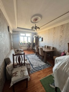 3 otaqlı köhnə tikili