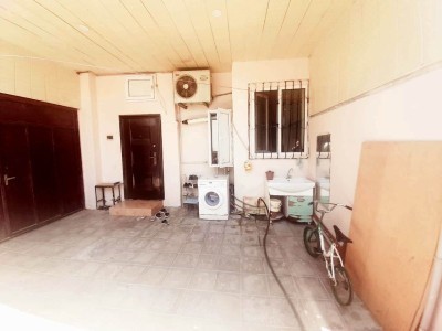 1 sqft həyət / bağ evi