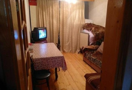 1 otaqlı köhnə tikili