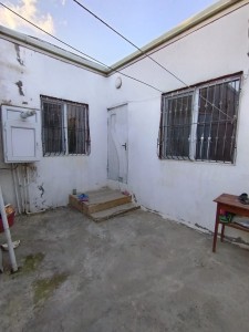 2 sot həyət / bağ evi