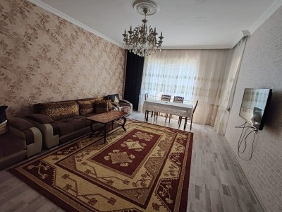 3 sot həyət / bağ evi