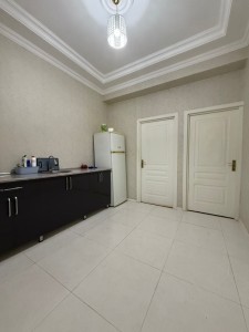 2 otaqlı köhnə tikili