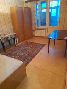 1 otaqlı köhnə tikili