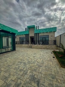 4 sot həyət / bağ evi