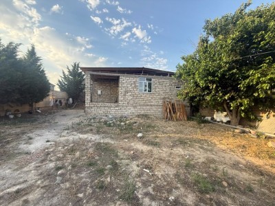9 sot həyət / bağ evi