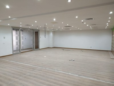 550 Sqm ofis