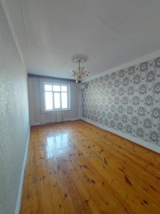 2 otaqlı köhnə tikili