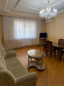 3 otaqlı köhnə tikili