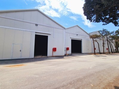 180 m² obyekt