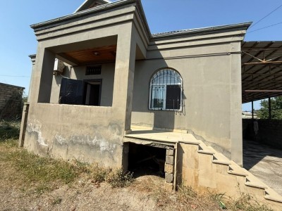 3 sot həyət / bağ evi
