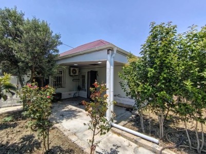 3 sot həyət / bağ evi