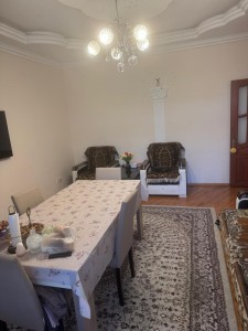 2 otaqlı köhnə tikili