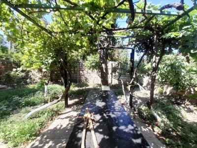 5 sot həyət / bağ evi
