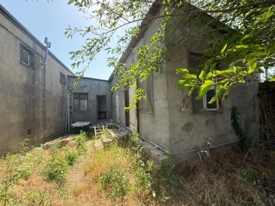 2 sot həyət / bağ evi