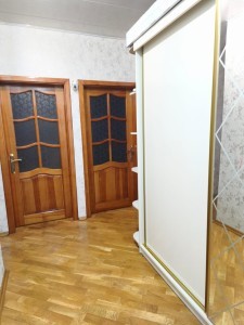 3 otaqlı köhnə tikili