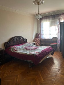 3 otaqlı köhnə tikili