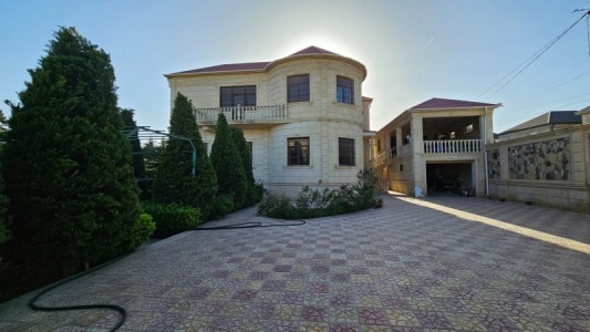 12 sot həyət / bağ evi