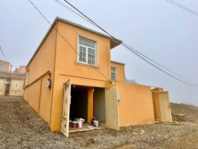 2 sot həyət / bağ evi