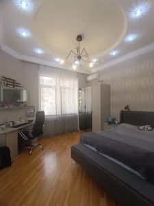 6 sot həyət / bağ evi