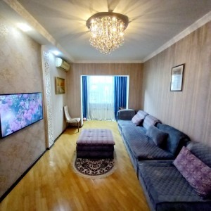 3 otaqlı köhnə tikili