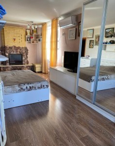3 otaqlı köhnə tikili