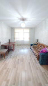 2 otaqlı köhnə tikili