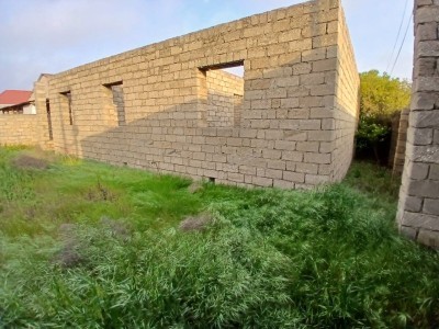 3 sot həyət / bağ evi