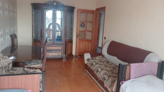 3 otaqlı köhnə tikili
